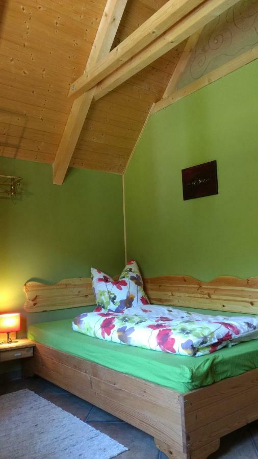 Ziegeleihof Inmitten Von Wiesen Und Waeldern Degenershausen Exteriör bild